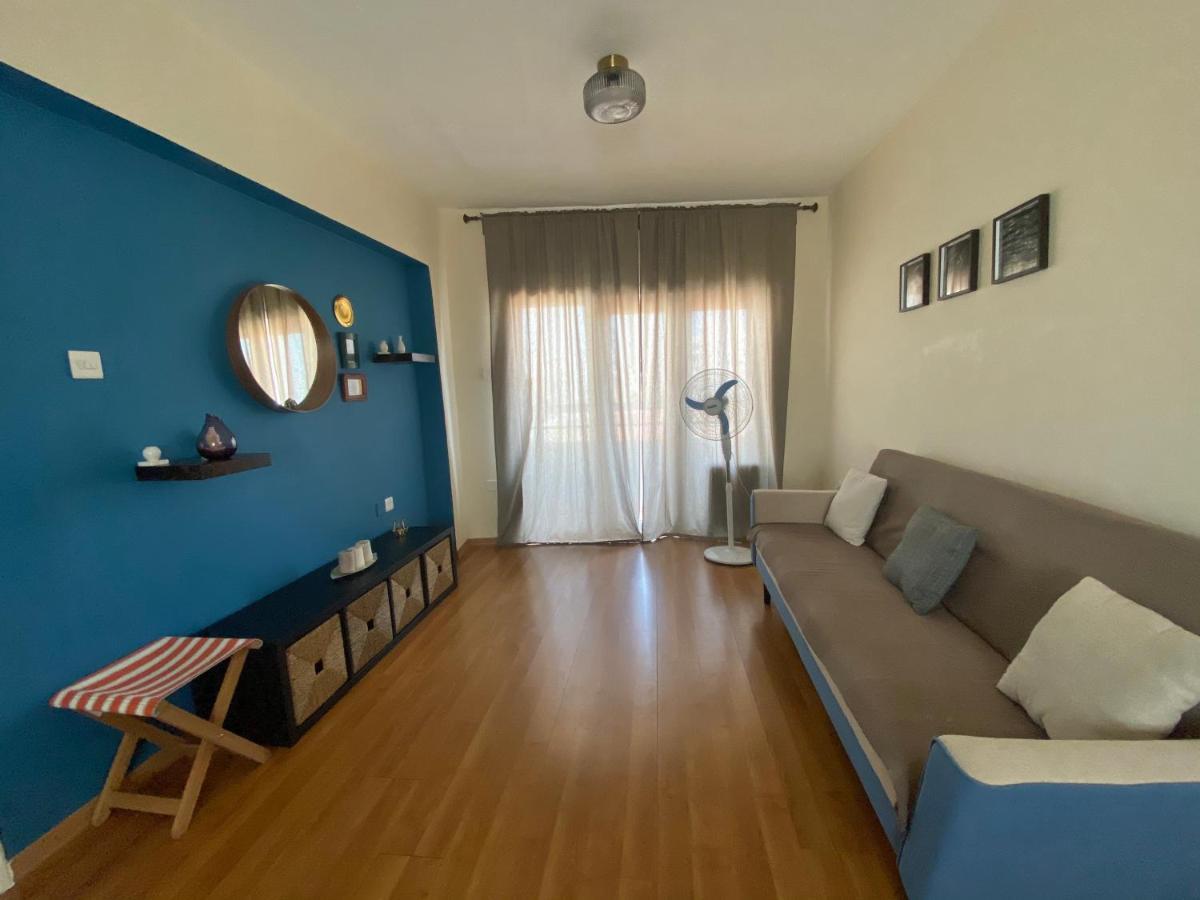 Lovely , Cozy , Modern Seaside Apartment 拉纳卡 外观 照片